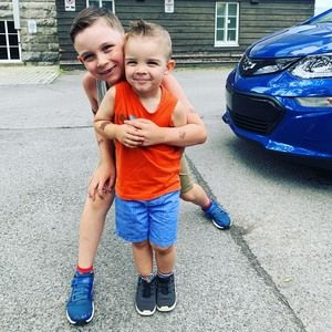 Meet your Posher, Félix